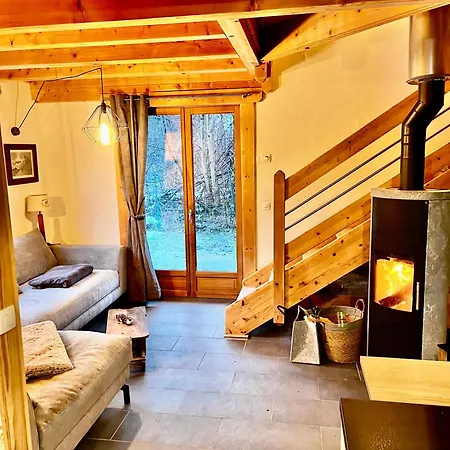 Chamlomy Chalet *